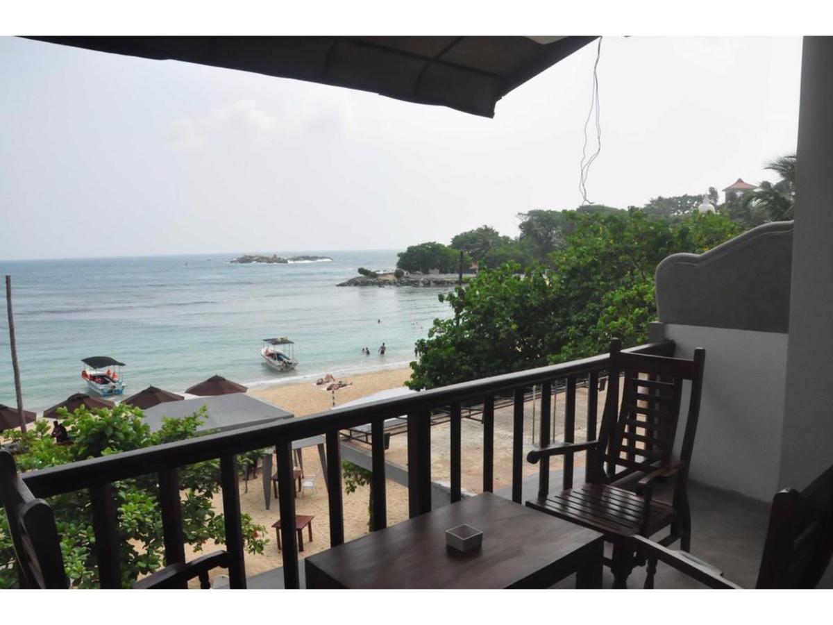 Wave Beach Resort Unawatuna Exteriör bild
